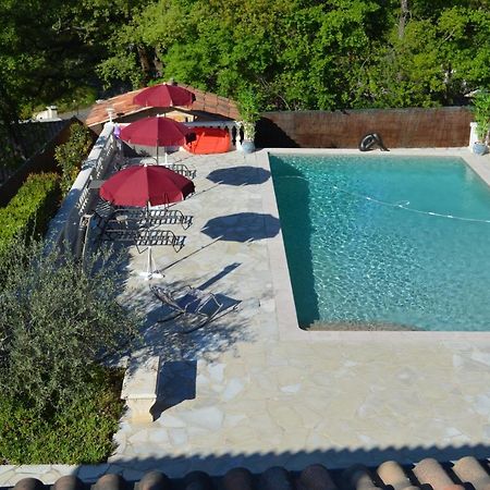 Villa Jalna Chambre, Suites Et Appartement Roquefort Les Pins Exteriér fotografie